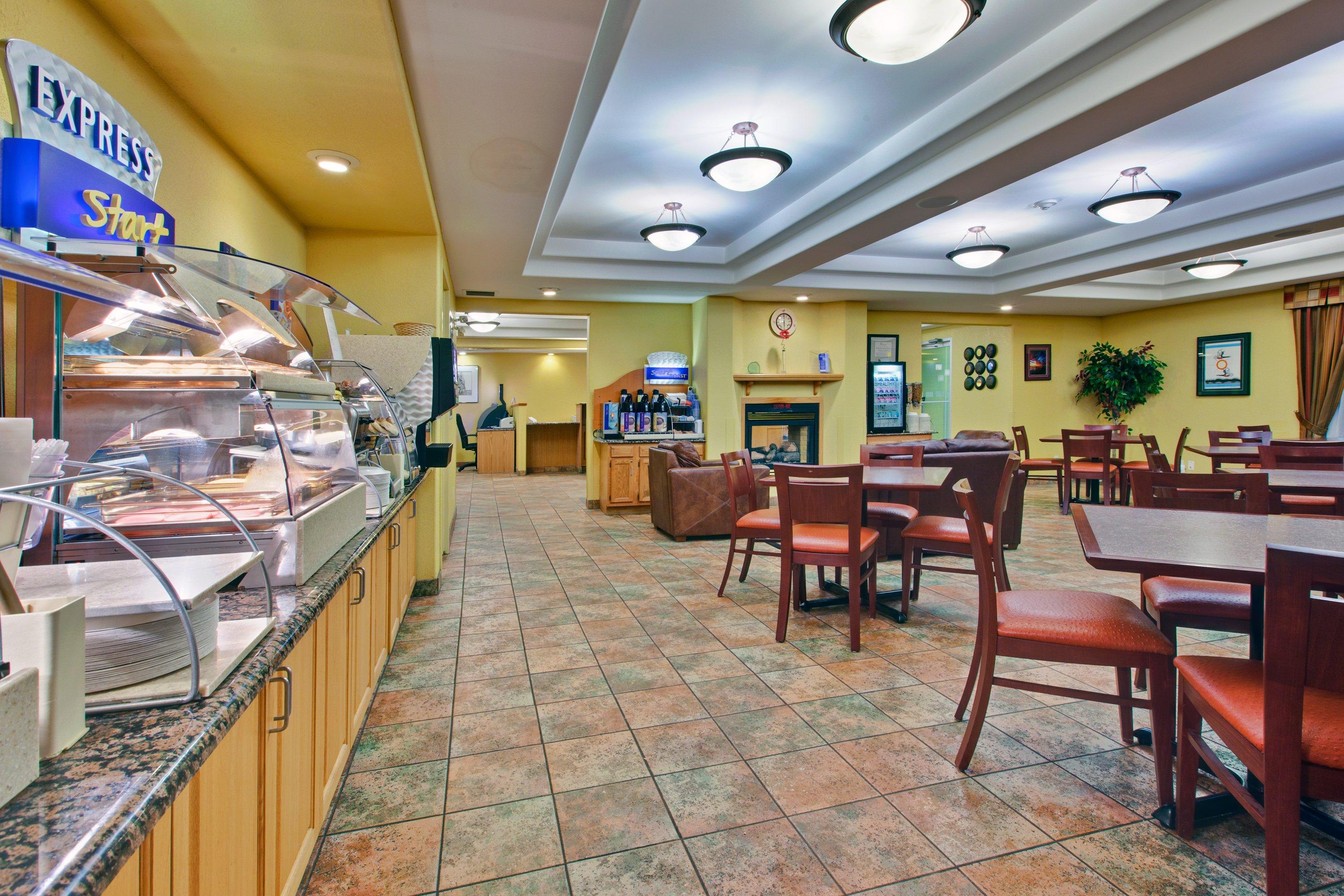 Holiday Inn Express Dryden By Ihg Exteriér fotografie